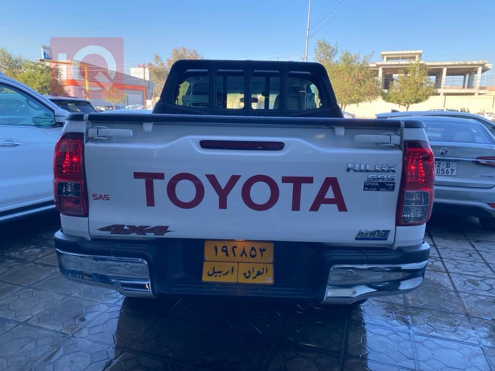 تويوتا هايلوكس